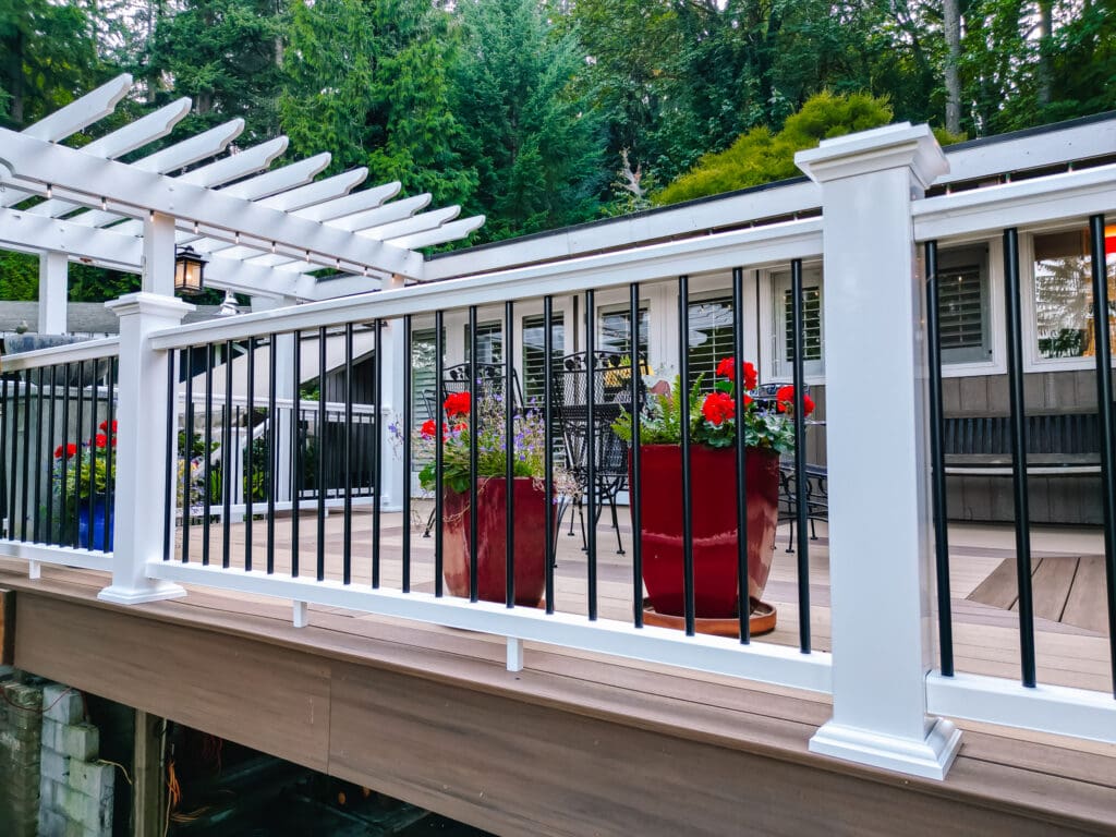 Traditional Composite Railing with Two-toned Deck and Pergola in ...